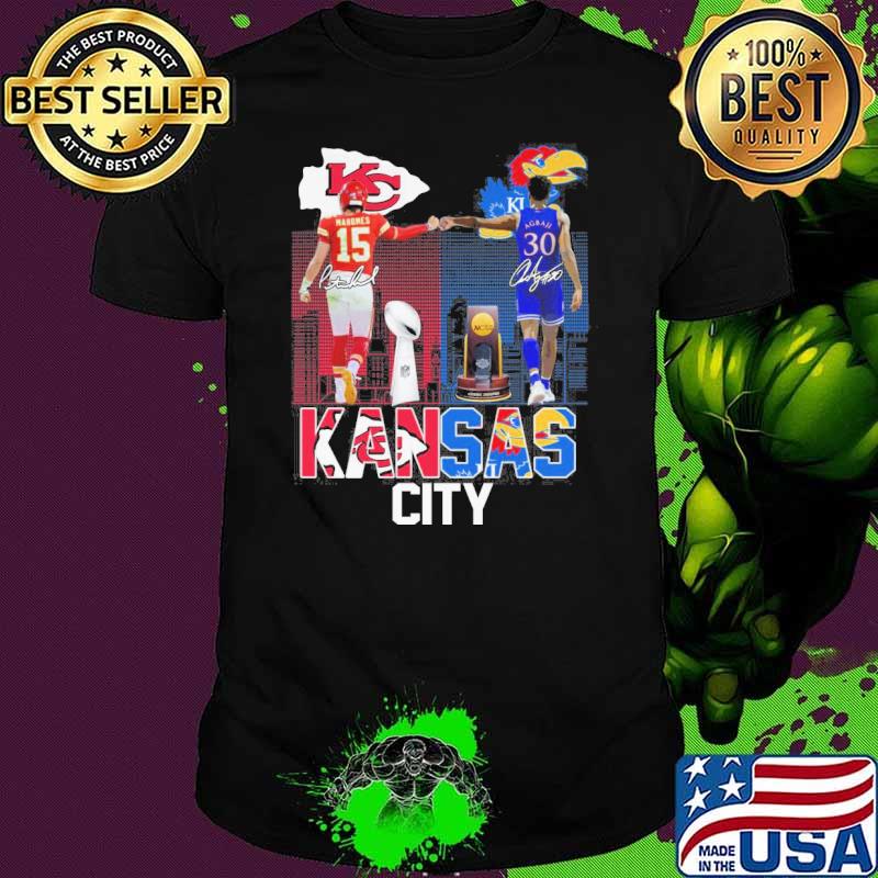 Kansas Chiefs and Kansas basketball cup Mandnes and agbaji signatures shirt