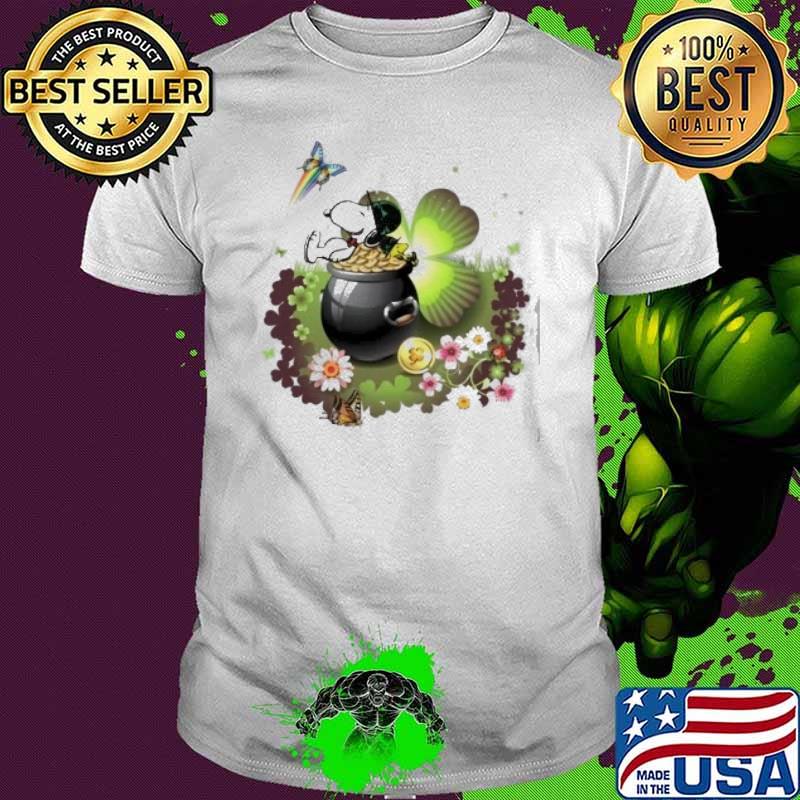 Snoopy and woodstocks sleep on gold St Partrick's day shirt
