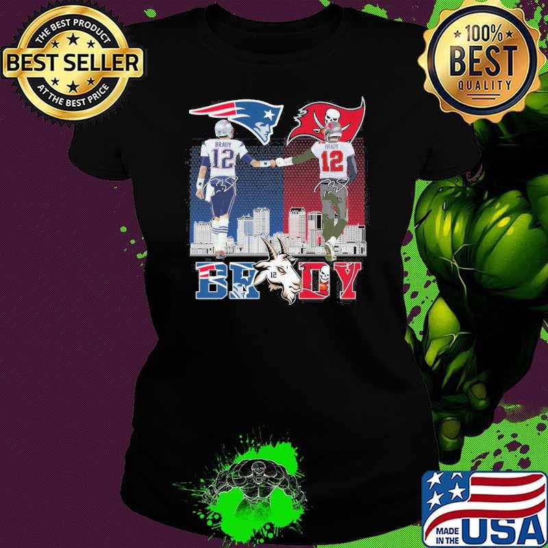 Tom Brady New England Patriots and Tampa Bay Buccaneers signatures s Ladies tee Tom Brady New England Patriots and Tampa Bay Buccaneers signatures s Ladies tee