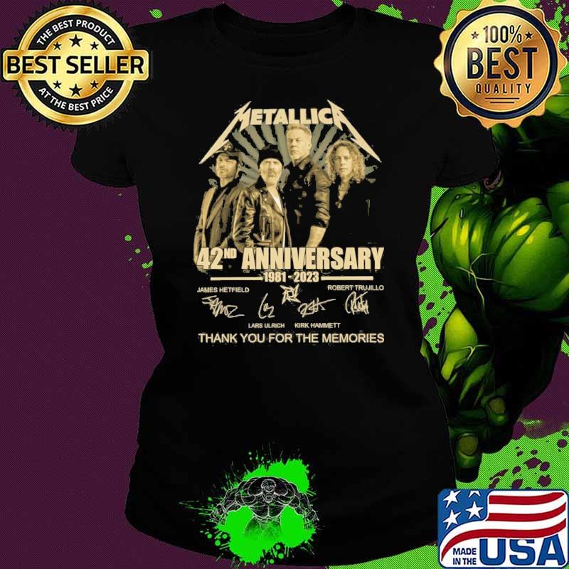 Metallic 42nd anniversary 1981-2023 thank you for the memories signatures s Ladies tee Metallic 42nd anniversary 1981-2023 thank you for the memories signatures s Ladies tee