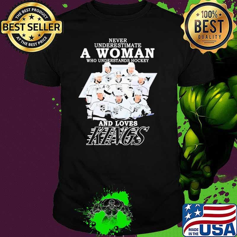 Never Underestimate A Woman Who Understands Hockey And Love New York Rangers signatures Shirt