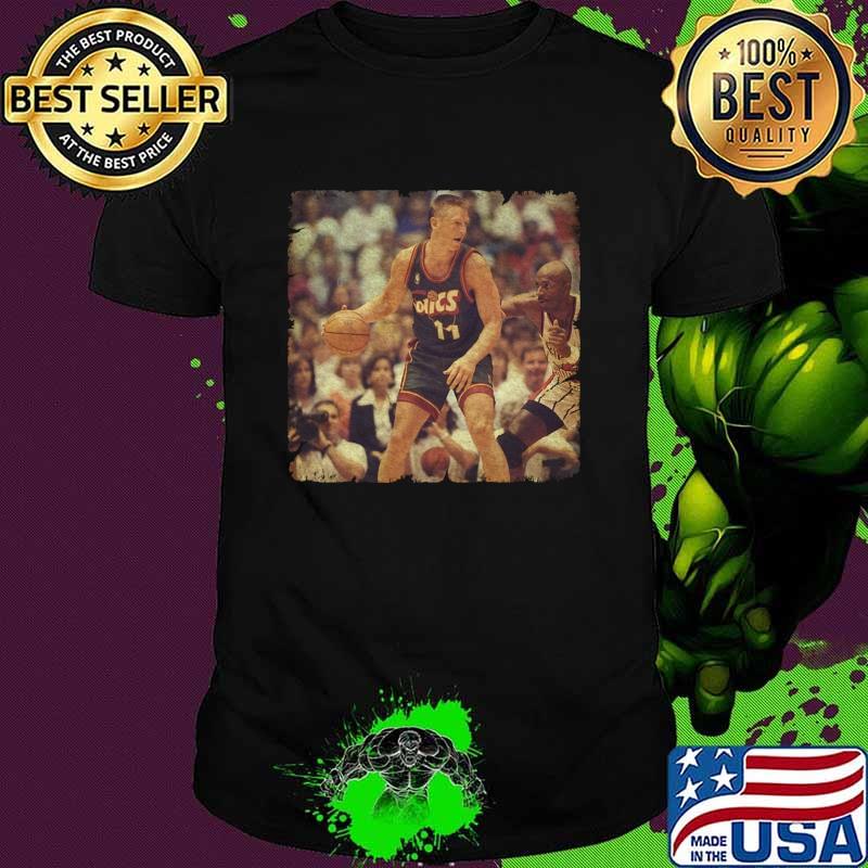 Detlef Schrempf Player Basketball For The Dallas Mavericks Sonics 11 T-Shirt Unisex Detlef Schrempf Player Basketball For The Dallas Mavericks Sonics 11 T-Shirt Unisex