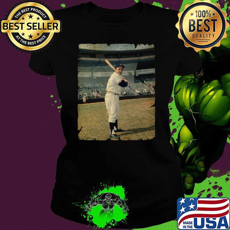 Yogi Berra in New York Yankees Baseball American T-Shirt Yogi Berra in New York Yankees Baseball American T-Shirt