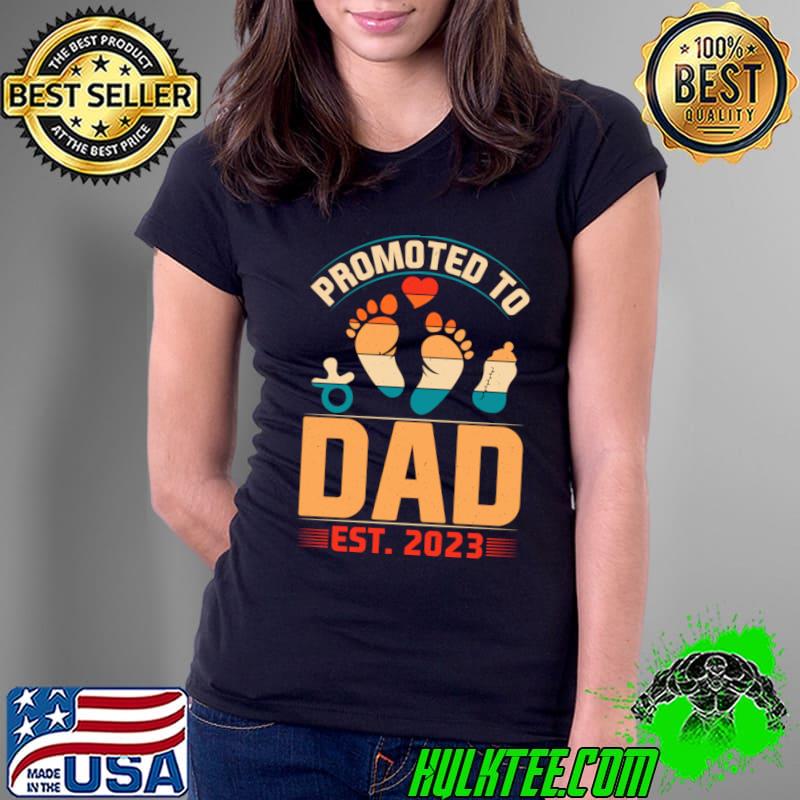 Promoted to Dad Est 2023 Retro Milk T-Shirt