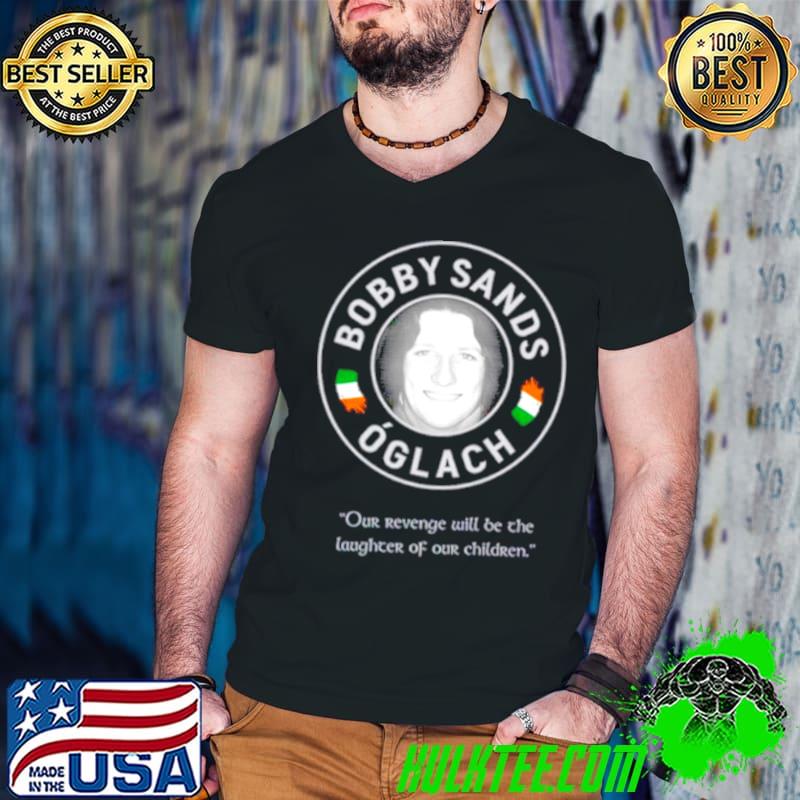 Rapper Obie Trice wearing Bobby Sands Oglach shirt