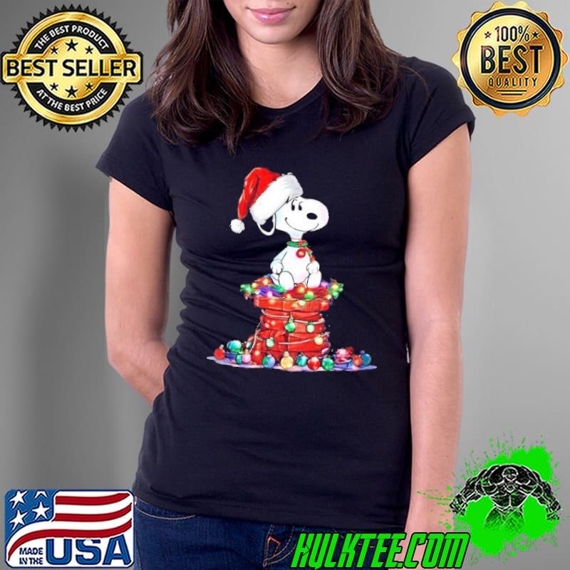 Snoopy hat Santa sit on chimney light christmas s Ladies Tee Snoopy hat Santa sit on chimney light christmas s Ladies Tee