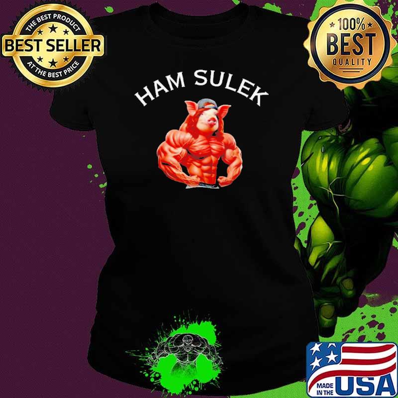 Sam Sulek’s pig Ham Sulek shirt