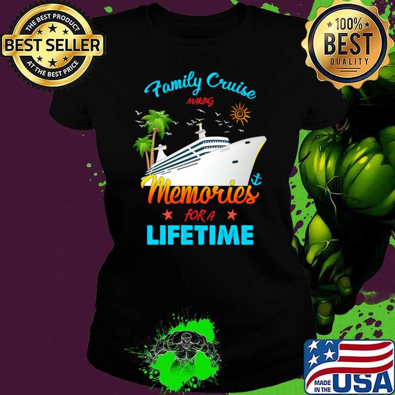 Family Cruise Making Memories For A Lifetime Beach T-Shirt