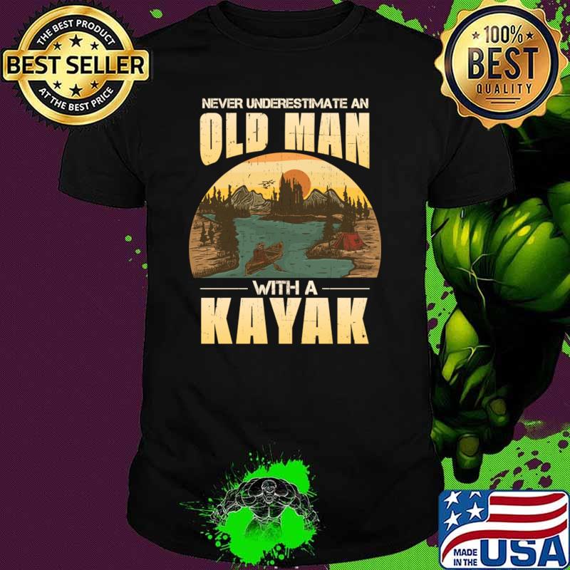 Never Underestimate An Old Man With A Kayak Sunset Retro T-Shirt