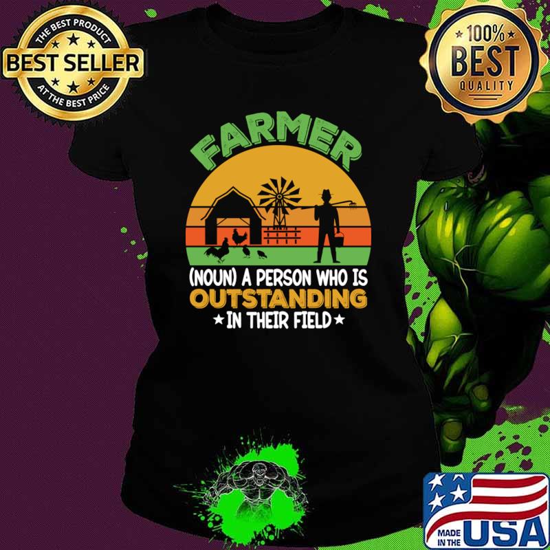 Farmer Definition A Person Who Is Outstanding Their Field VIntage Tractor Animals T-Shirt Ladies tee Farmer Definition A Person Who Is Outstanding Their Field VIntage Tractor Animals T-Shirt Ladies tee