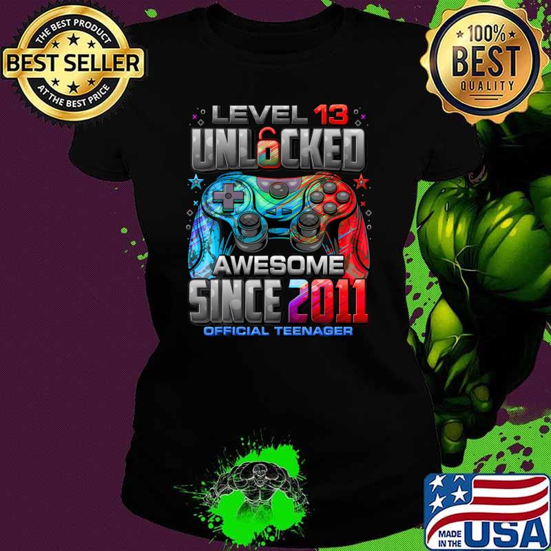 Level 13 Unlocked Awesome Since 2011 13th Birthday Gaming T-Shirt