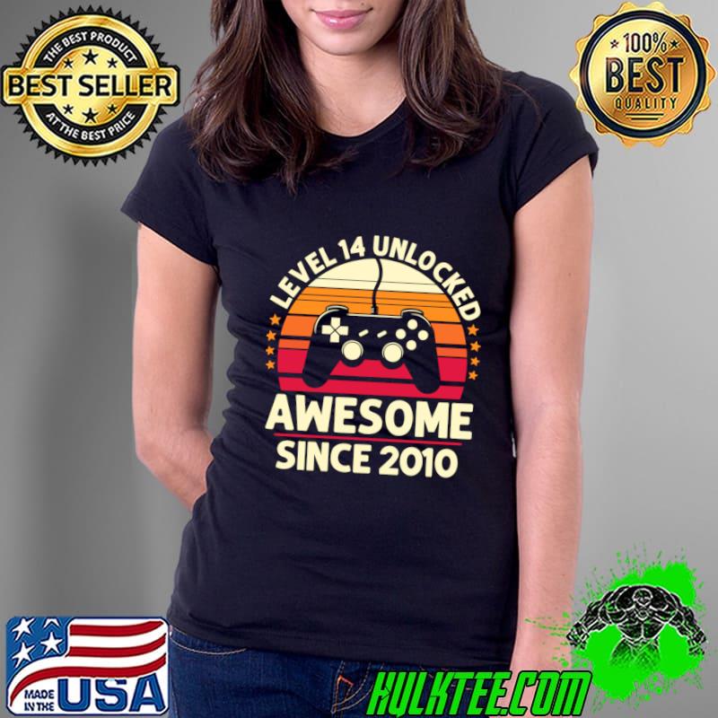 Level 14 Unlocked Awesome Since 2010 Birthday Gaming Vintage Sunset T-Shirt