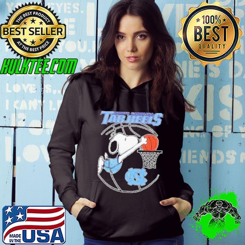 North Carolina Tar Heels basketball Snoopy dunk logo s Hoodie North Carolina Tar Heels basketball Snoopy dunk logo s Hoodie