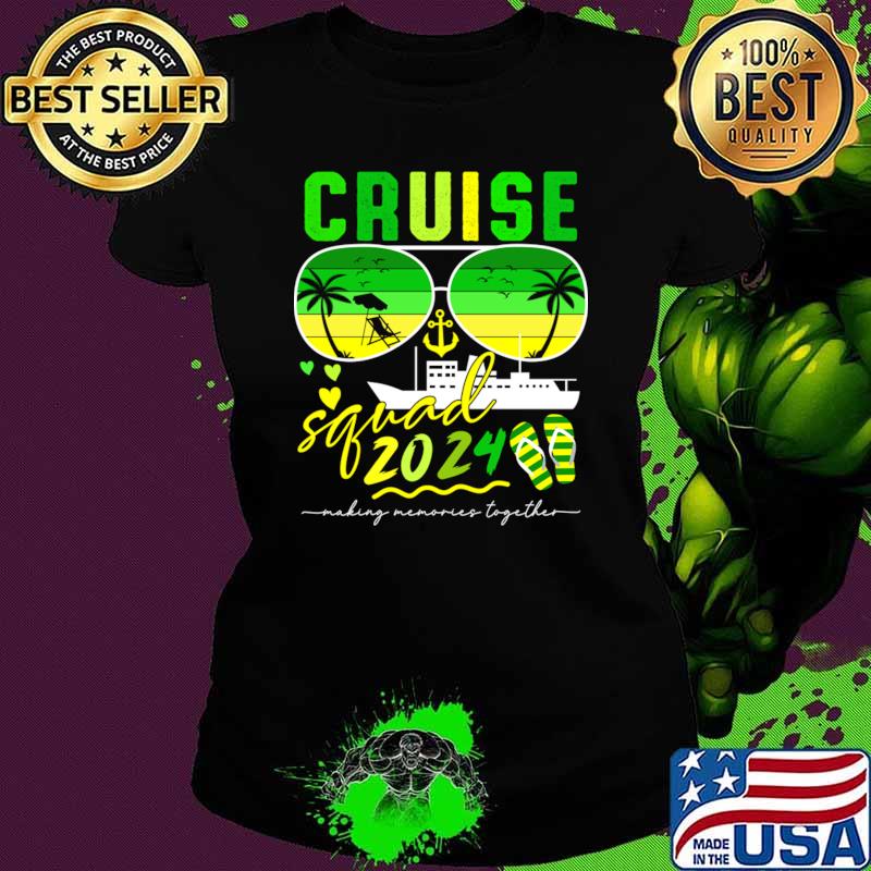 Cruise Squad 2024 Making Memories Sunglasses Retro T-Shirt