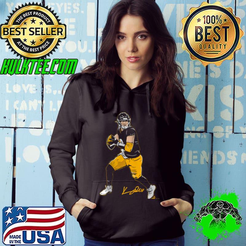 Kenny Pickett American football quarterback for Philadelphia Eagles Superstar Pose T-Shirt