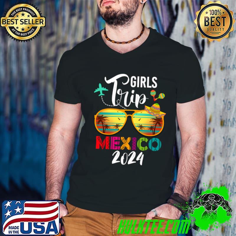 Mexico Family Trip 2024 Straight Trippin Sunglasses Retro T-Shirt