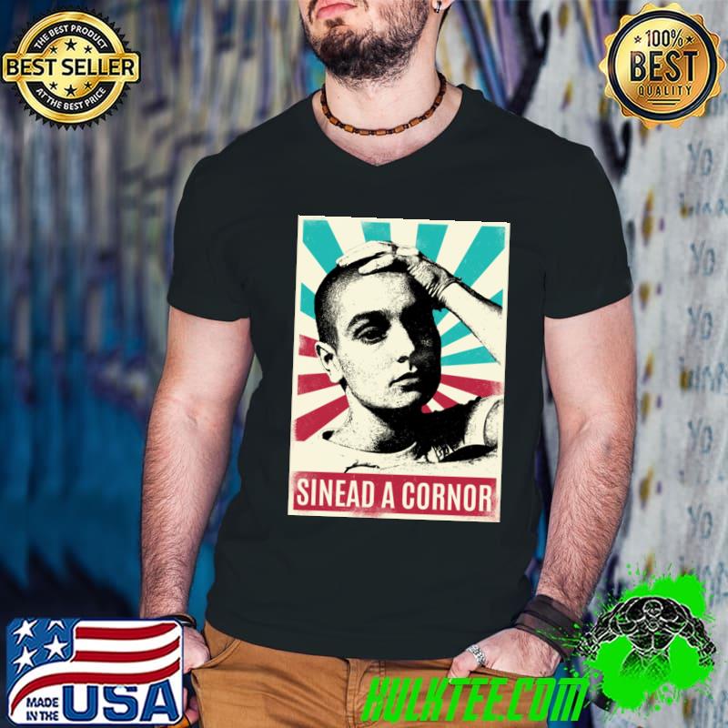 Sinead a cornor an Irish singer songwriter and activist T-Shirt