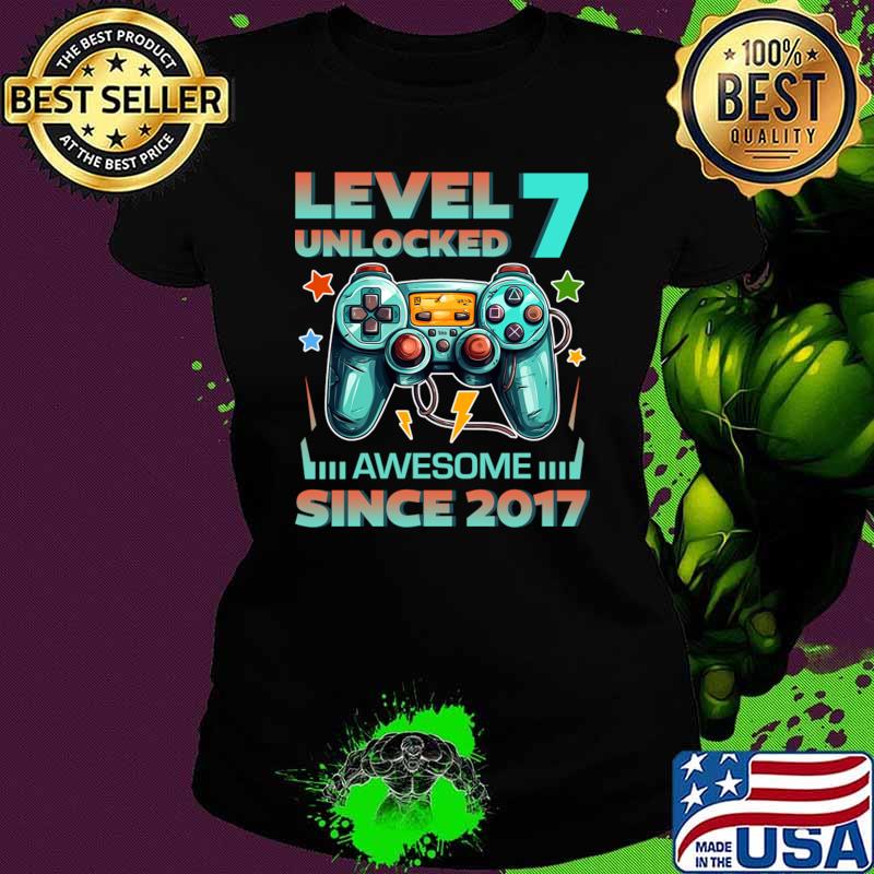 Level 7 Unlocked Awesome Since 2017 7th b-day video game T-Shirt