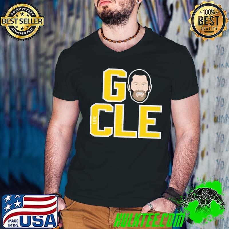 Kevin love go cle American professional basketball player for the Miami Heat T-Shirt