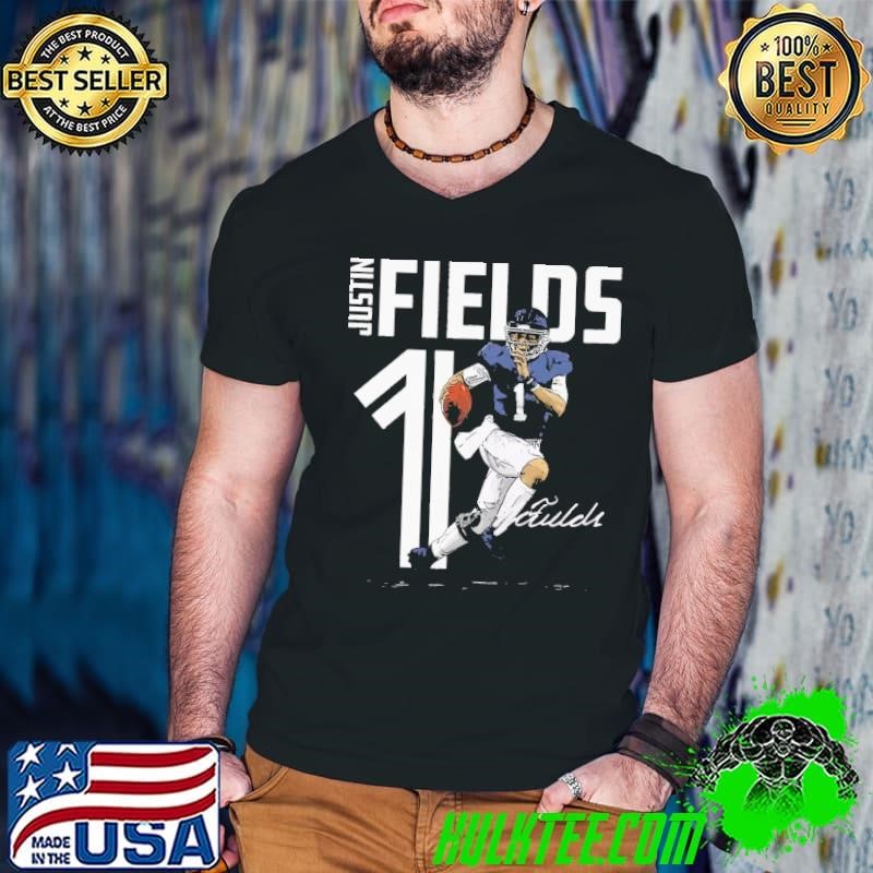 American football quarterback justin fields inline Guys V Neck