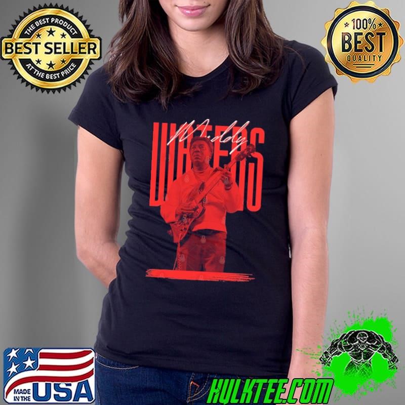 Muddy Waters American blues singer and musician Signature T-Shirt