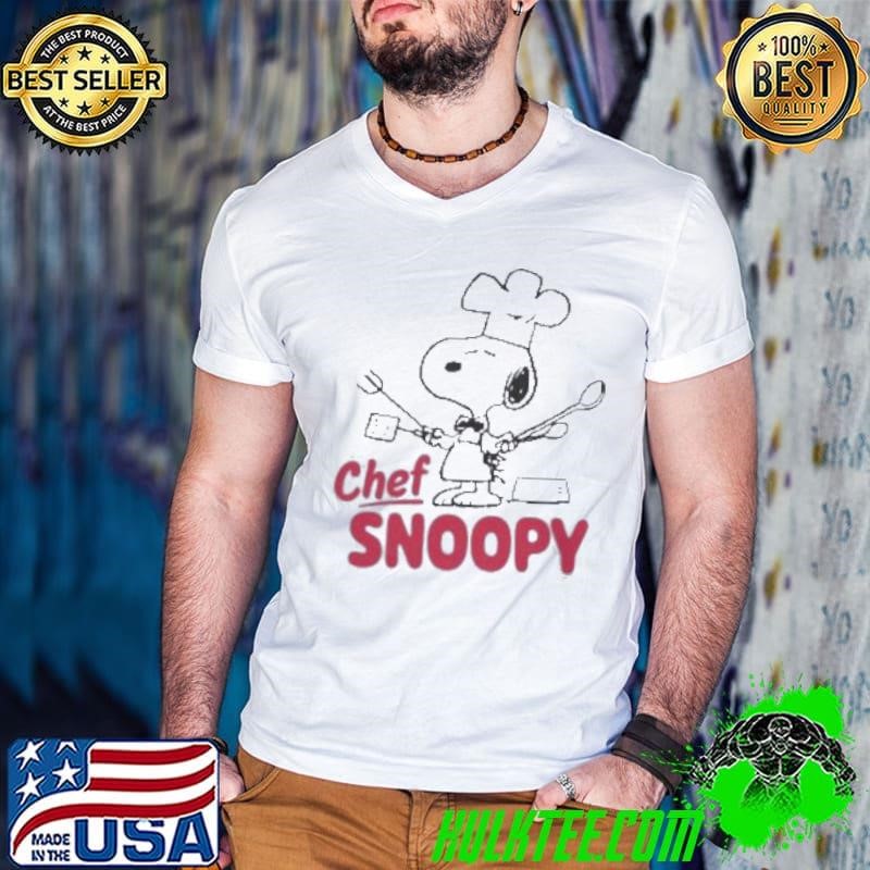 Juniors’ Peanuts Chef Snoopy Guys V Neck