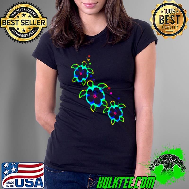 Honu Turtles Swimming In The Sea shirt