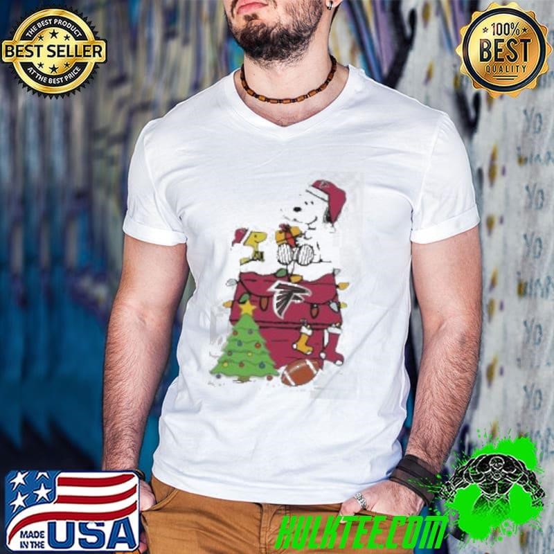 Snoopy And Woodstock Gift Atlanta Falcons Football Merry Christmas 2024 Guys V Neck