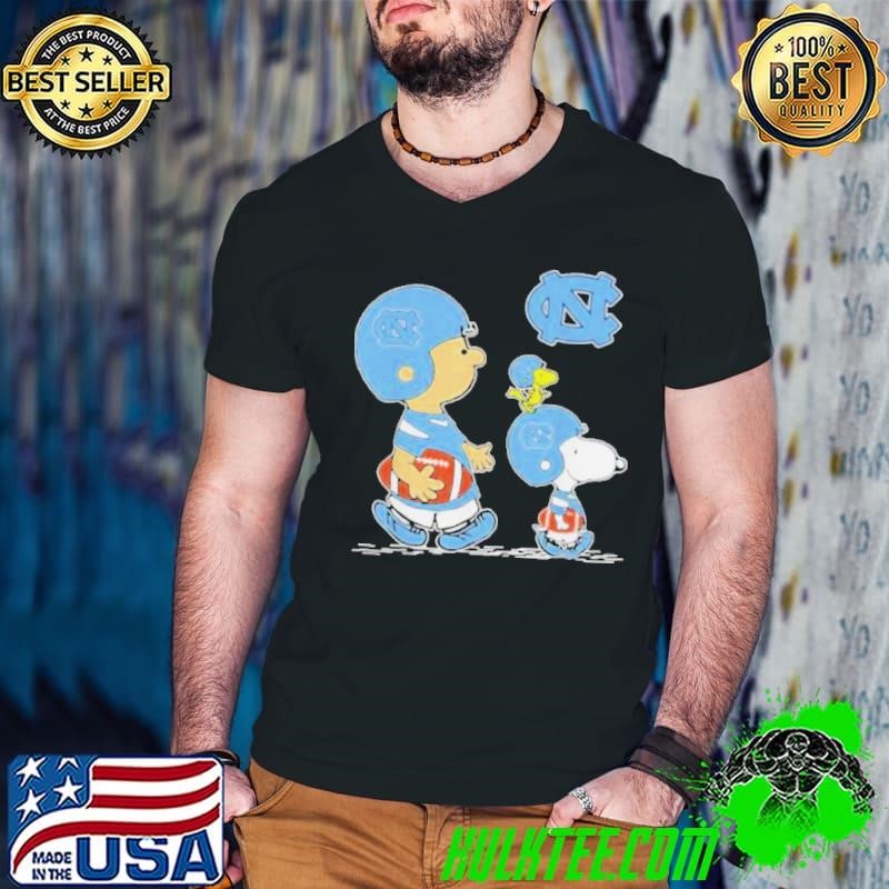 Snoopy Woodstock Wear Hat North Carolina Tar Heels Football shirt
