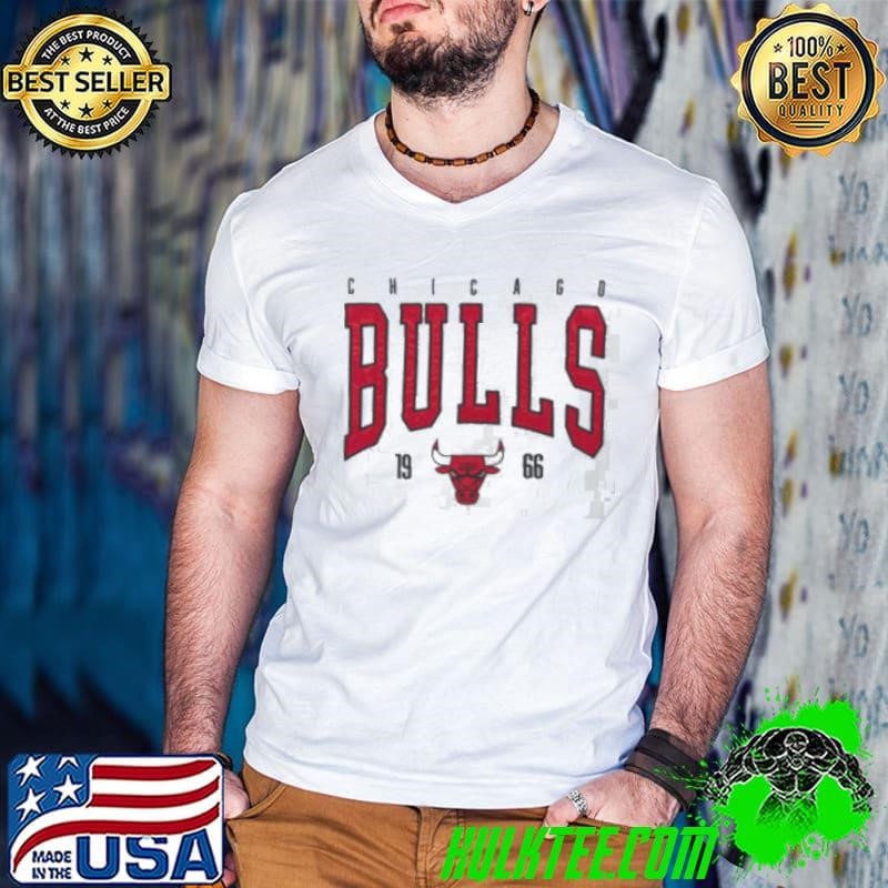 The Chicago Bulls Sport Classics Guys V Neck