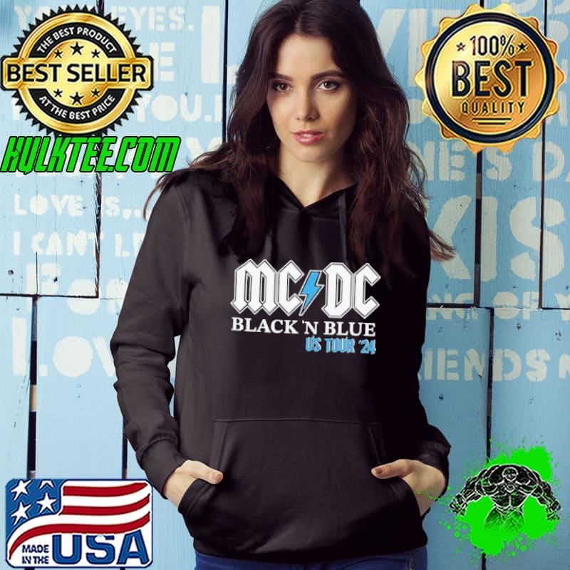 Amy Andrews Fox 2 Wearing Mcdc Black _N Blue Us Tour 24 Shirt