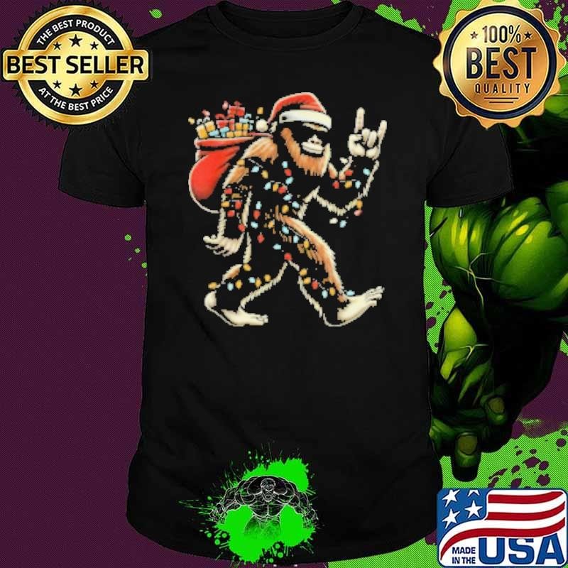 Santa Bigfoot Christmas Lights Funny Sasquatch Believe Shirt
