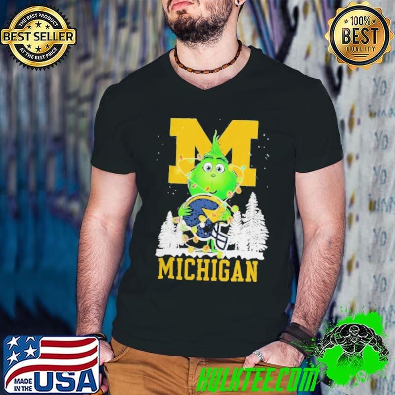 The Grinch Hug Michigan Wolverines Helmet Christmas Shirt