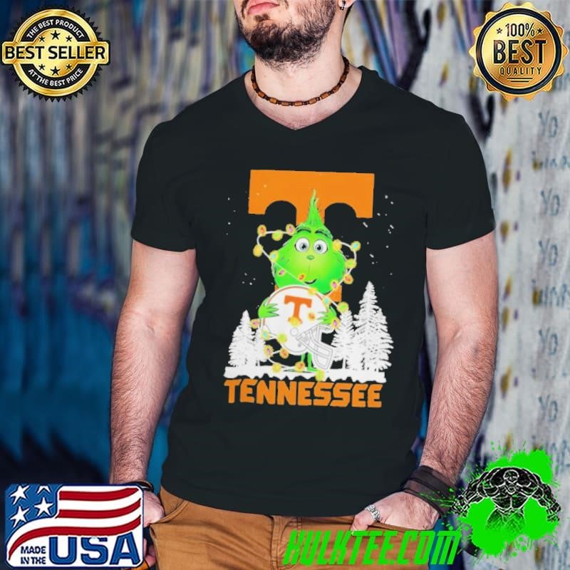 The Grinch Hug Tennessee Volunteers Helmet Christmas Shirt
