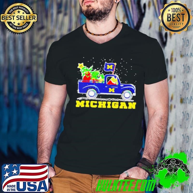 Grinch driving car Michigan Wolverines flag Christmas shirt