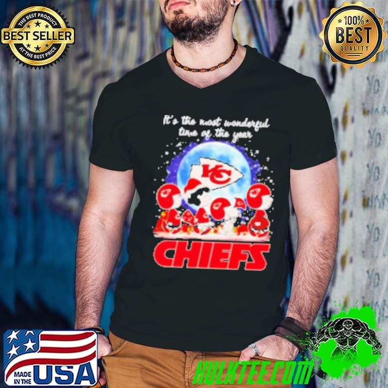 Snoopy and Charlie Brown Friends It's the most wonderful time of the year Chiefs Shirt