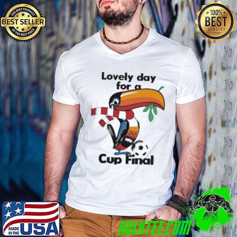 Lovely day for a cup final Liverpool FC Guys V Neck