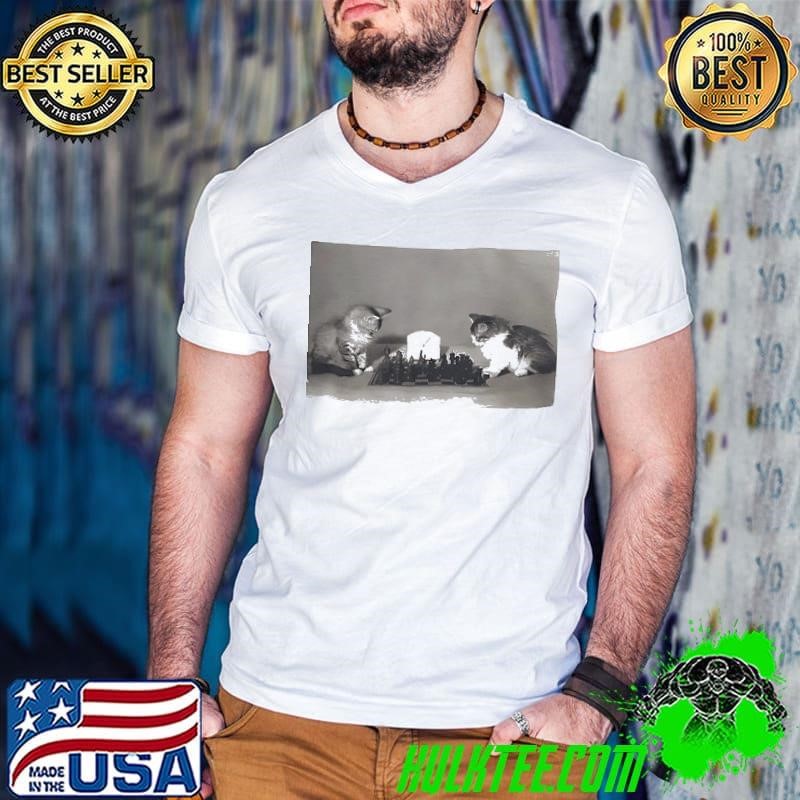 Cat play chess kittens Guys V Neck