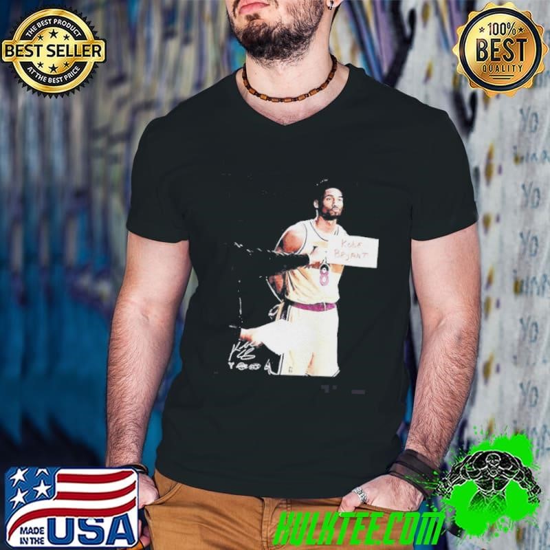 Kobe Bryant Mugshot-Style Lakers Vintage Guys V Neck